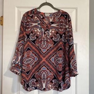 Van Heusen size L Blouse.  Very pretty! NWOT